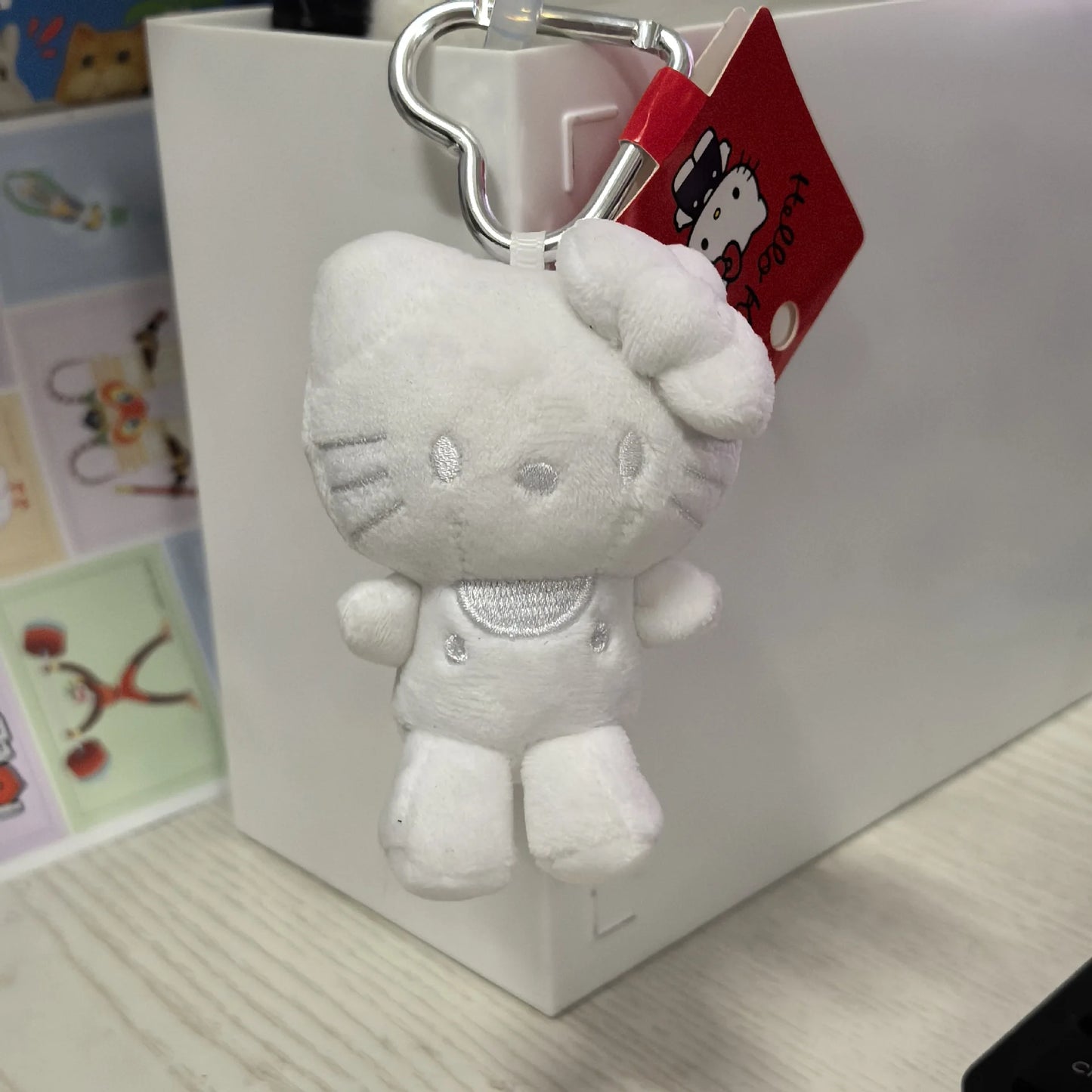 2025 New Hello Kitty Love Keychain Kawaii Sanrio Anime Soft Doll Pendant Cute Cartoon Schoolbag Decoration Toys Birthday Gift